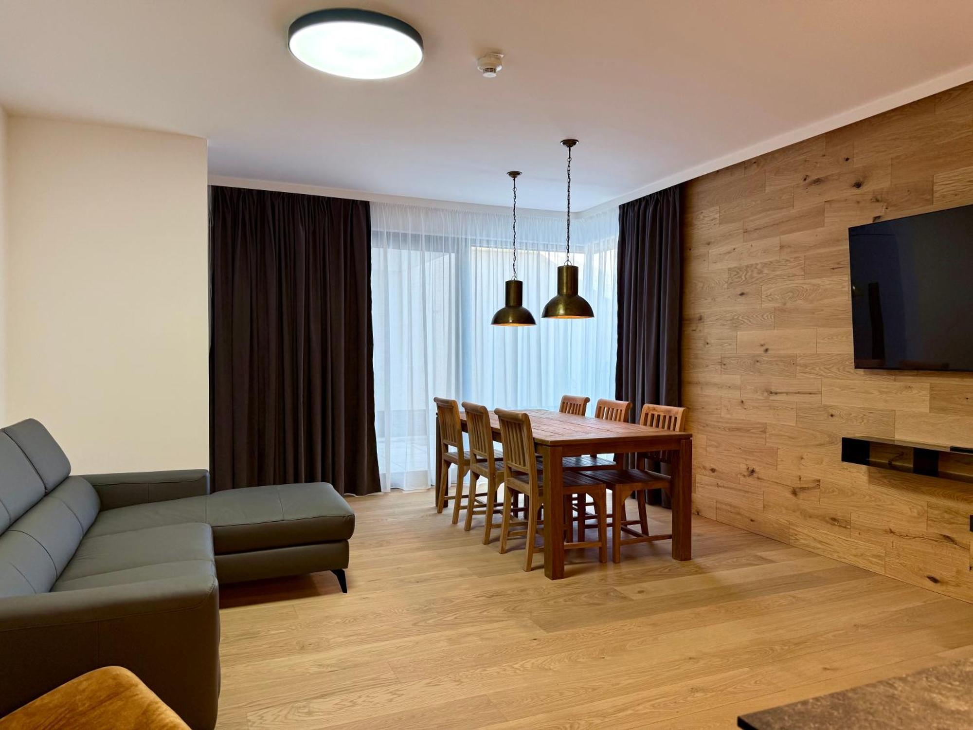 Elsa Spa Apartments Tux Ruang foto
