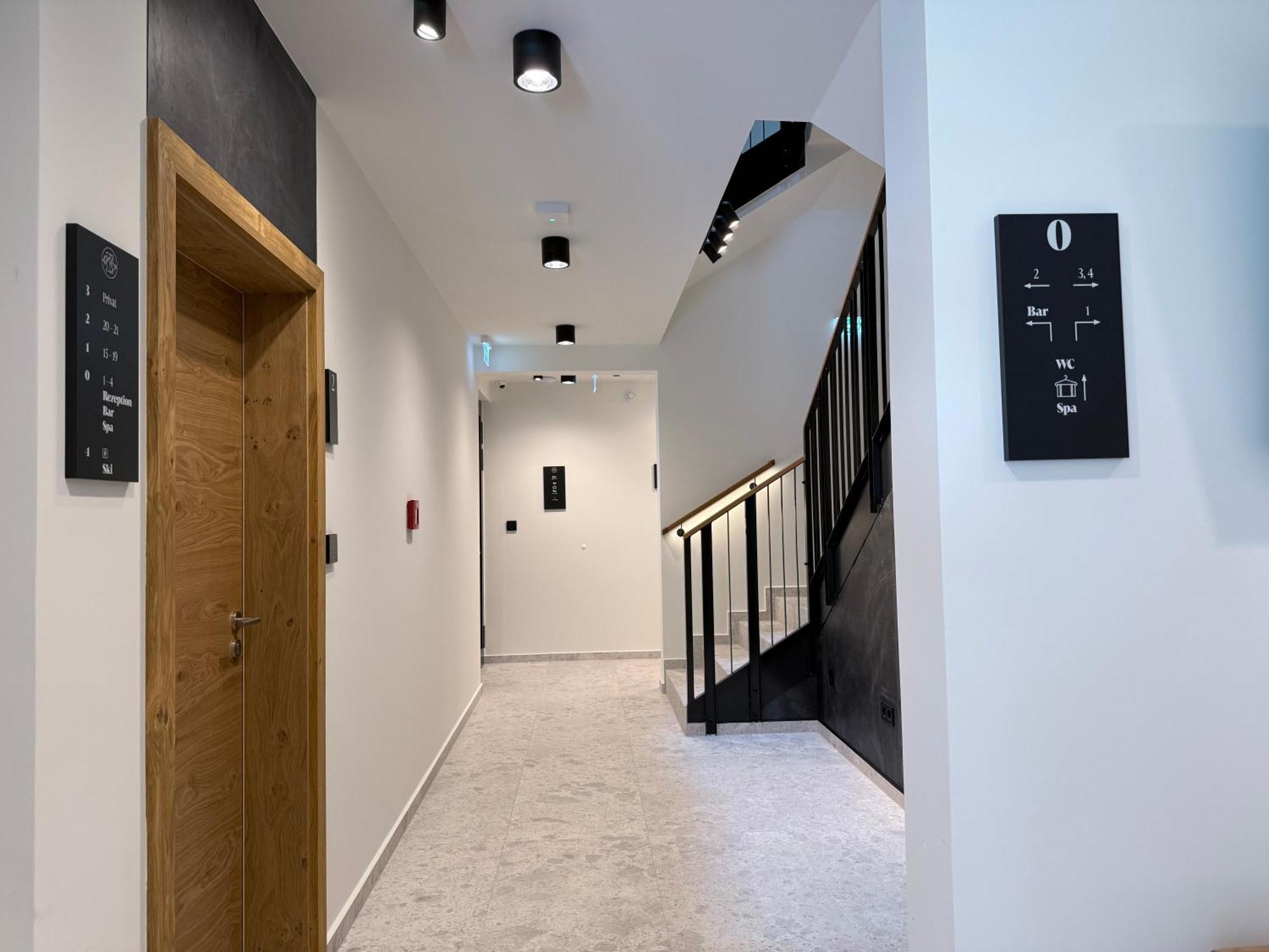 Elsa Spa Apartments Tux Bagian luar foto